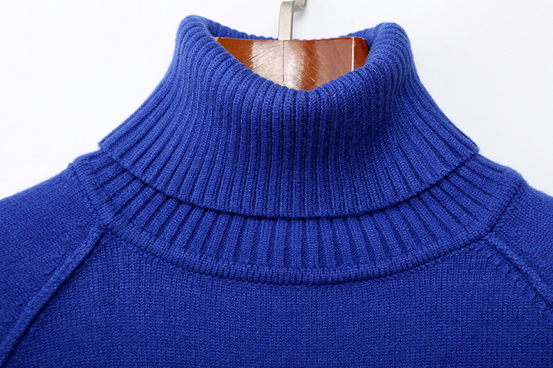 CP Sweater 5000 - Image 29