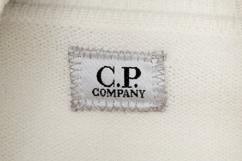 CP Sweater 5000 - Image 39