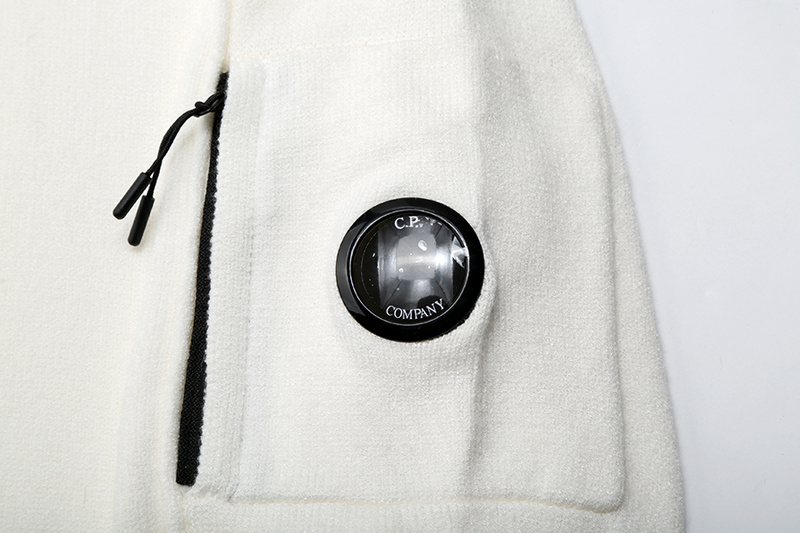 CP Sweater 5000 - Image 42
