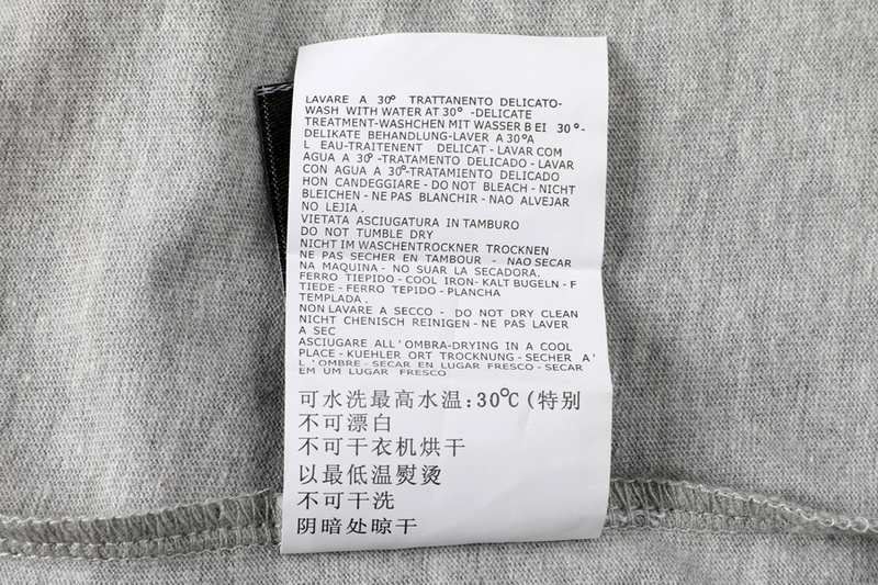 CP T-shirt 1979 - Image 25