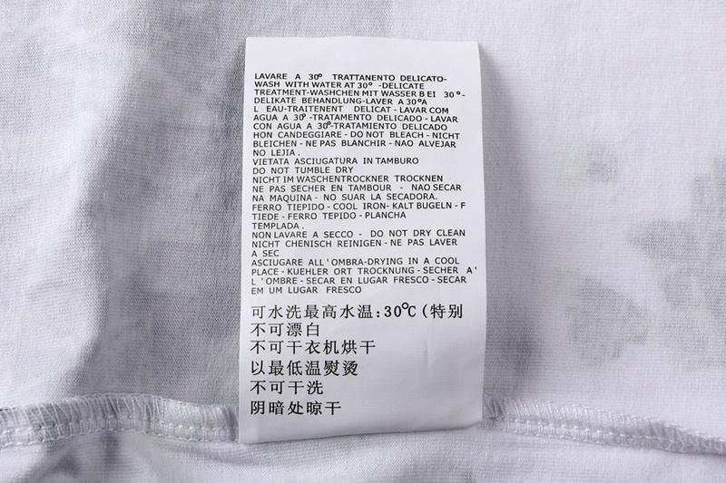 CP T-shirt 1980 - Image 32