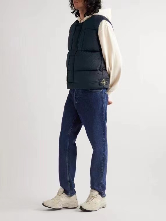 SI Down Vest  3964 - Image 6