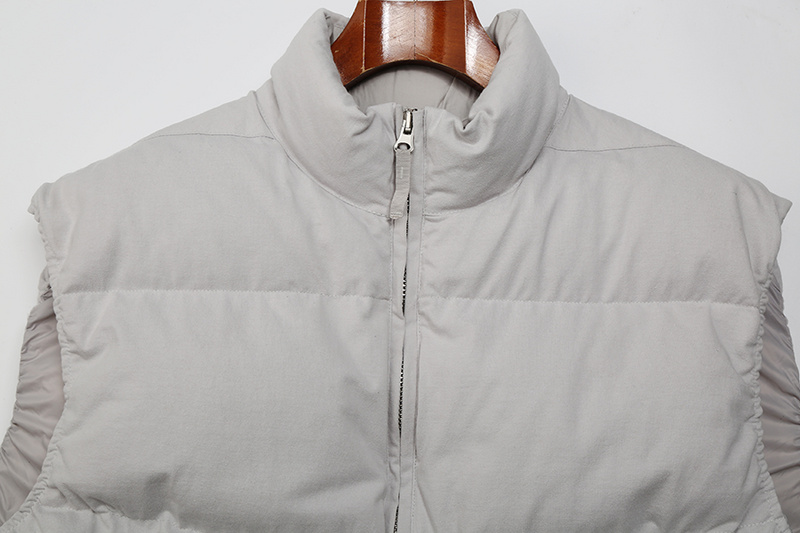 SI  Down Vest 4035 - Image 35