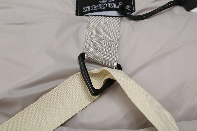 SI  Down Vest 4035 - Image 53