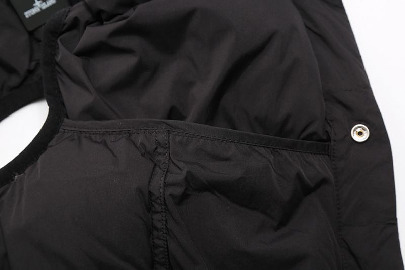 SI  Down Vest 4064 - Image 46