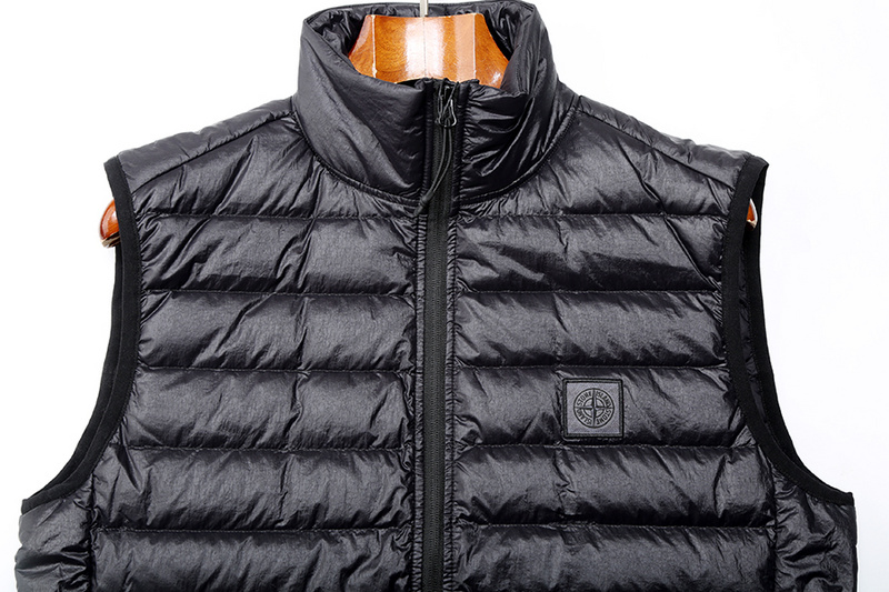 SI  Down Vest 4978 - Image 17