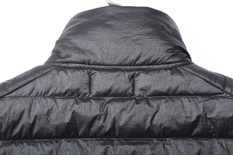 SI  Down Vest 4978 - Image 28