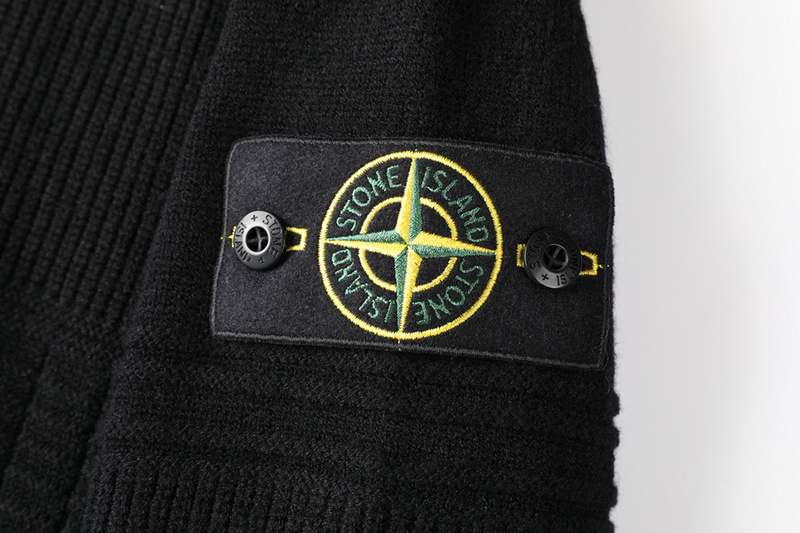SI 504B3 Sweater 1590 - Image 16
