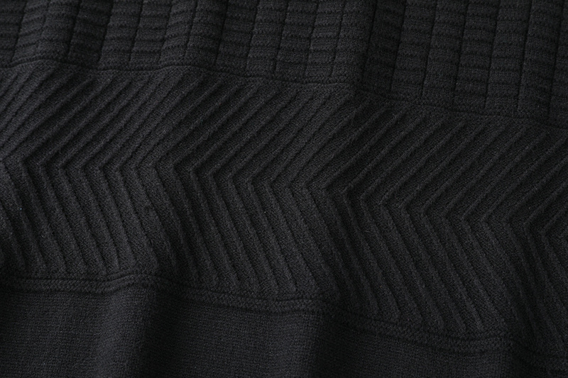 SI 504B3 Sweater 1590 - Image 18