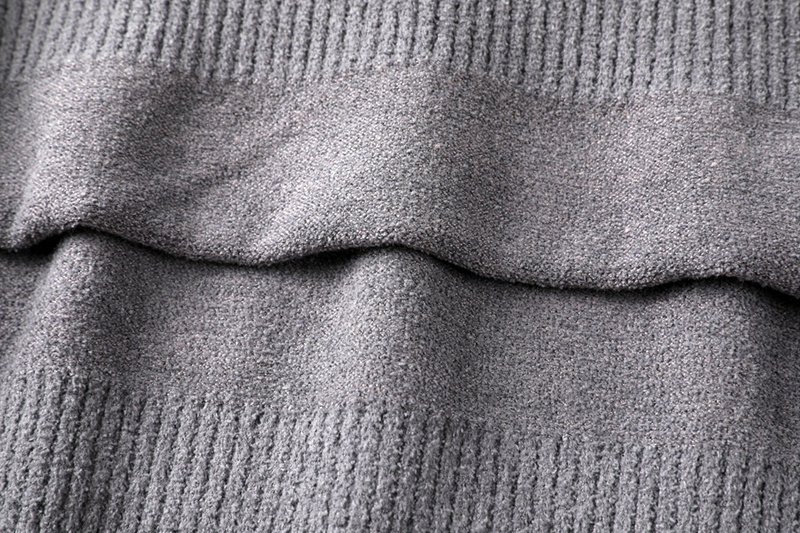 SI Sweater 1624 - Image 47