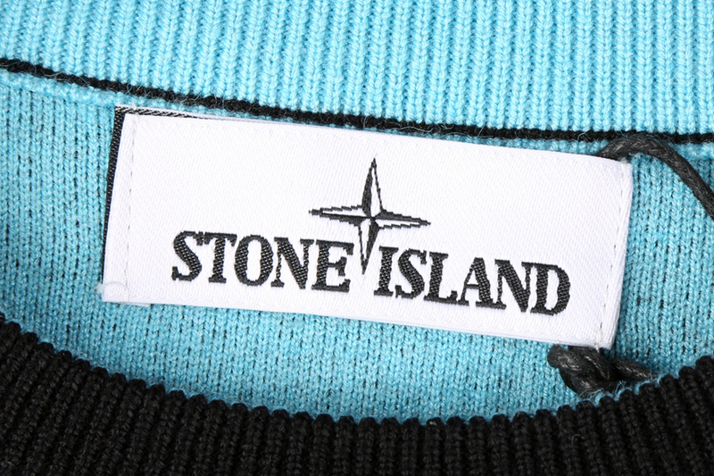 SI Sweater 2238 - Image 17