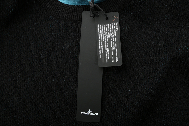 SI Sweater 2238 - Image 24