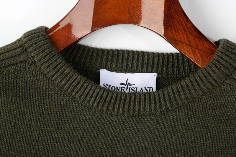 SI Sweater 2322 - Image 12