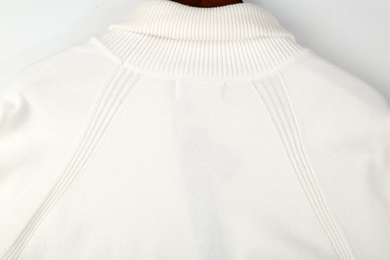SI Sweater 2336 - Image 20