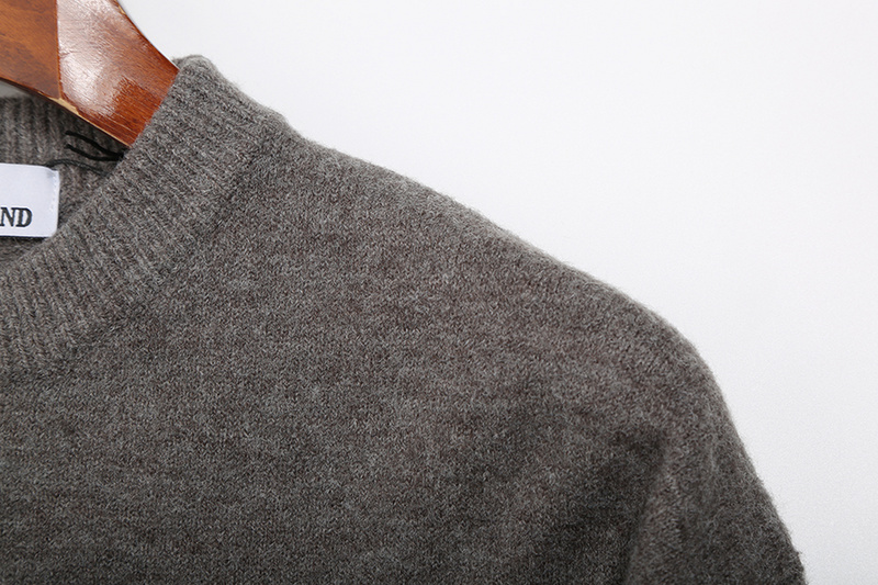 SI Sweater 4120 - Image 25