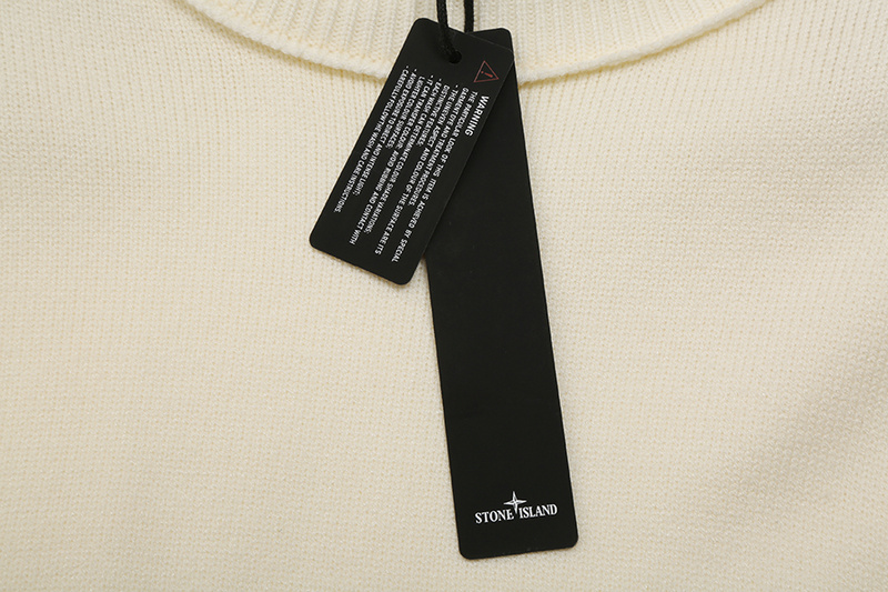 SI Sweater 4172 - Image 24