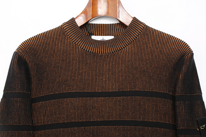 SI Sweater  4198 - Image 13
