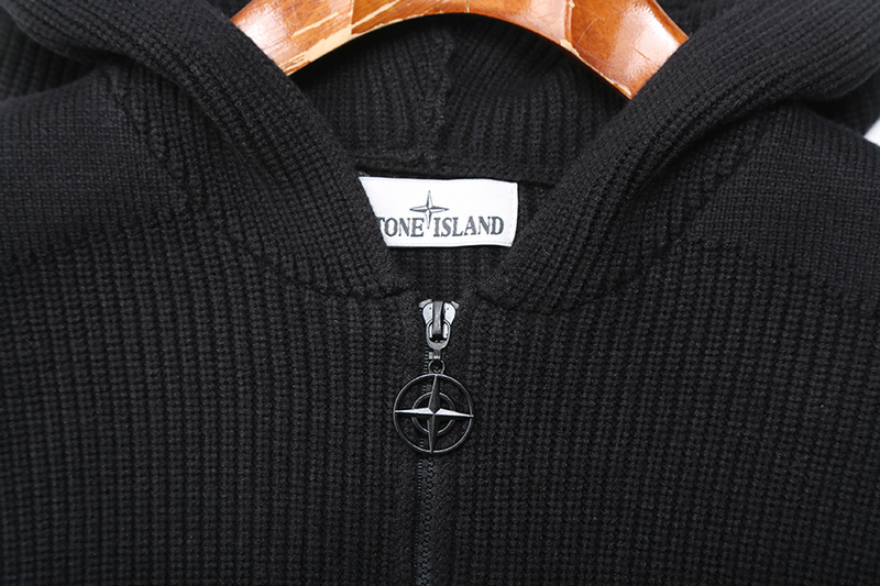 SI Sweater 4982 - Image 10