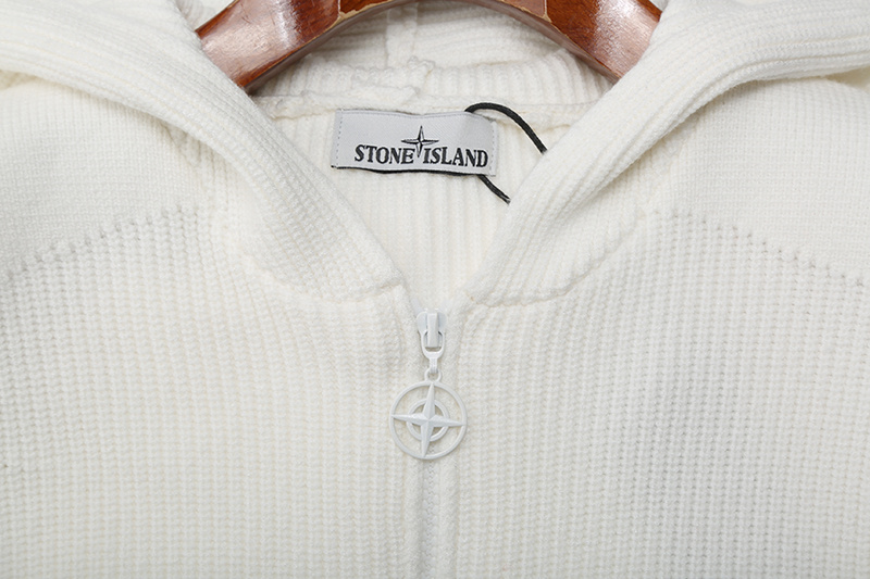 SI Sweater 4982 - Image 16