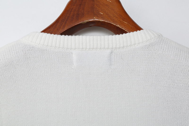 SI Sweater 5051 - Image 20