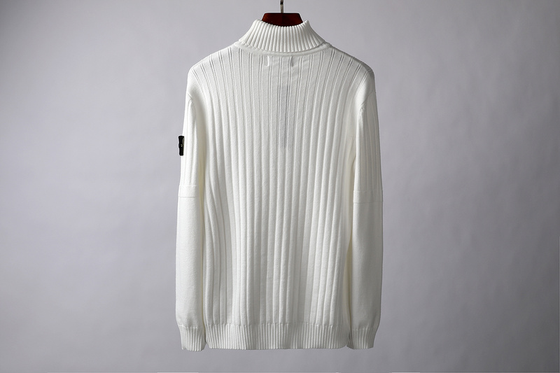 SI sweater 636 P280 - Image 11